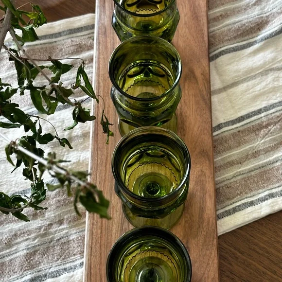 !!SOLD!!Vintage Rare Indiana Emerald Fingerprint Goblet Glasses - Picture 4 of 6